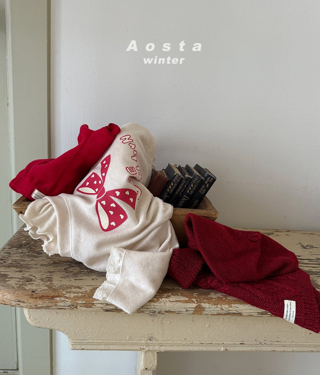 [PRE-ORDER] Love Ribbon Sweatshirts