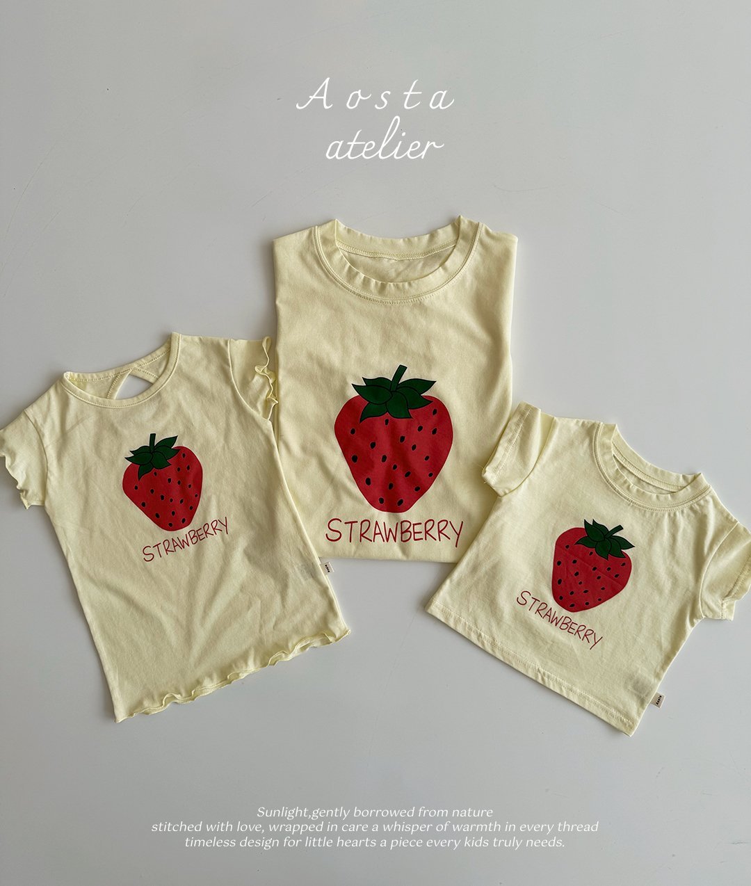 Strawberry T-Shirts [Ivory/L(2-3yr)]