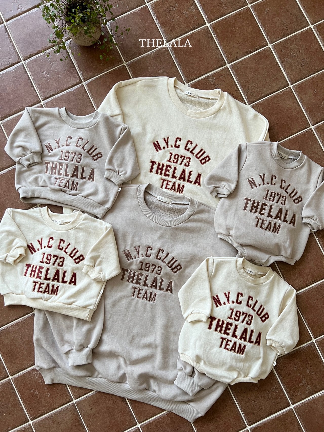 [PRE-ORDER] NYC Sweatshirts (Mom Couple)