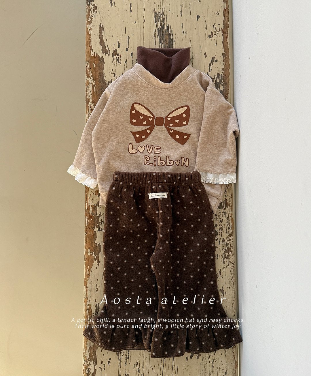 [PRE-ORDER] Love Ribbon Sweatshirts