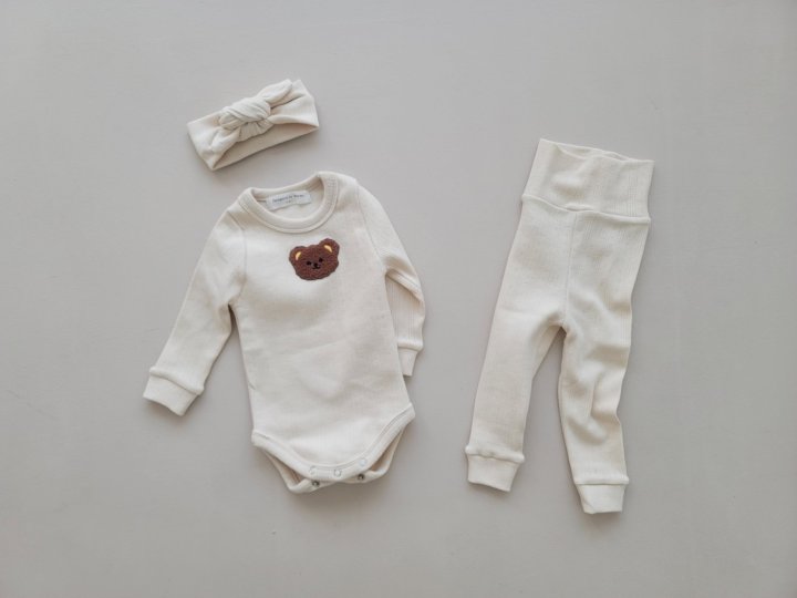 [PRE-ORDER] Arche Bear Body Suit + Leggings + Hair Band Set