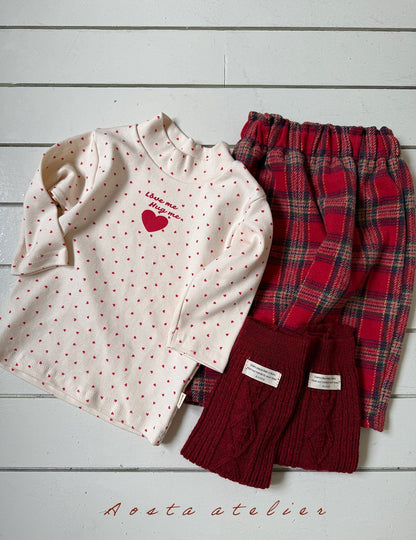 [PRE-ORDER] Love Me Turtleneck T-Shirts