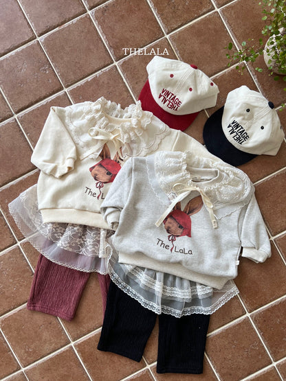 [PRE-ORDER] Red Rabbit Sweatshirts (Mom Couple)