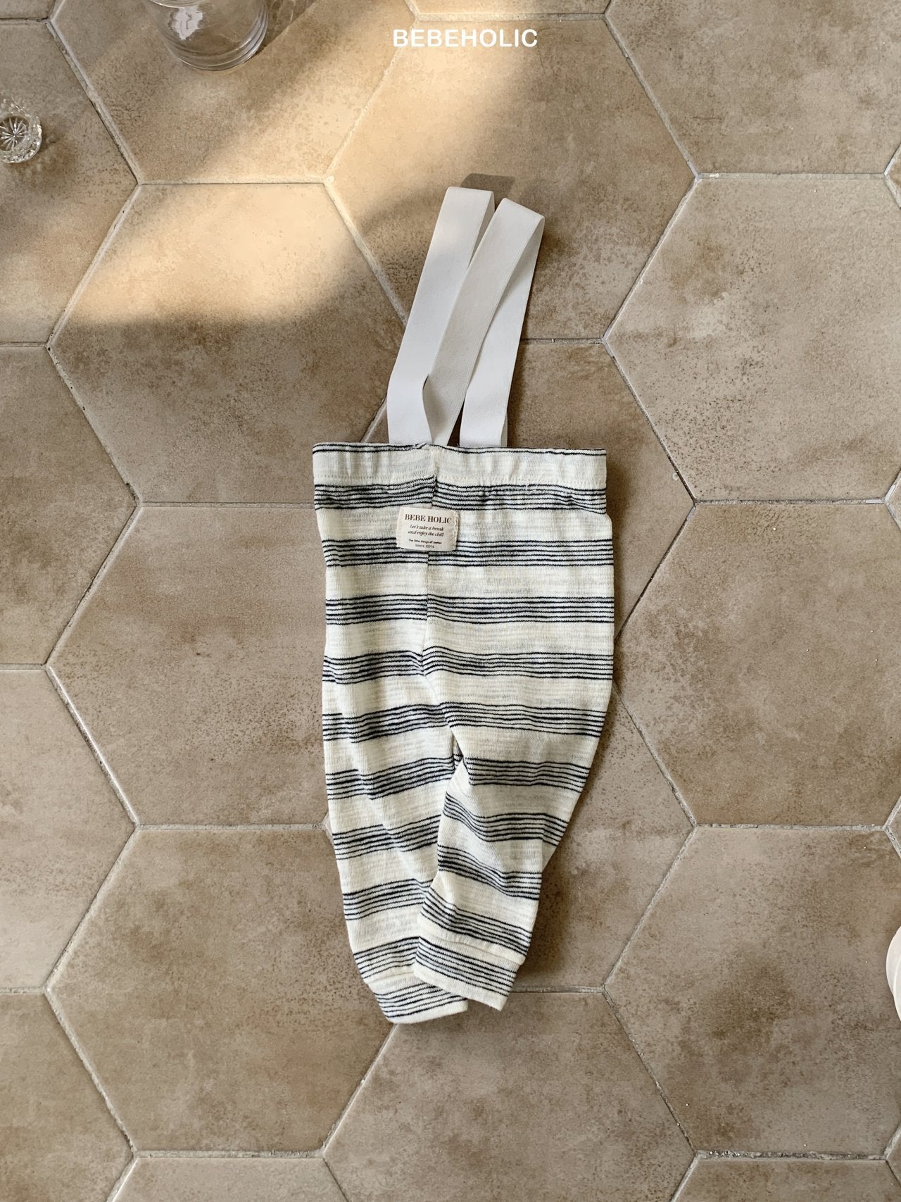 [PRE-ORDER] Sketch Suspender Leggings