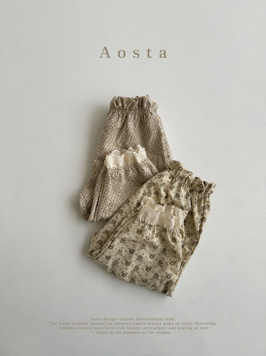 AOSTA – The bebe luna