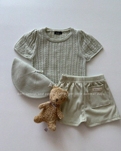 [PRE-ORDER] Knit Eyelet Top