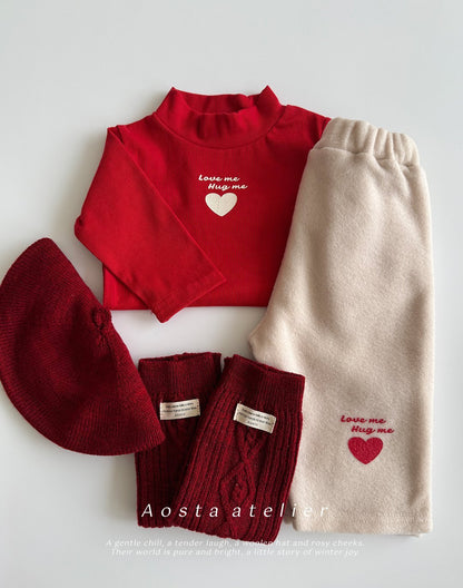 [PRE-ORDER] Love Me Turtleneck T-Shirts