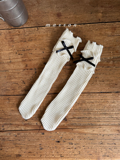 [PRE-ORDER] Ribbed Socks