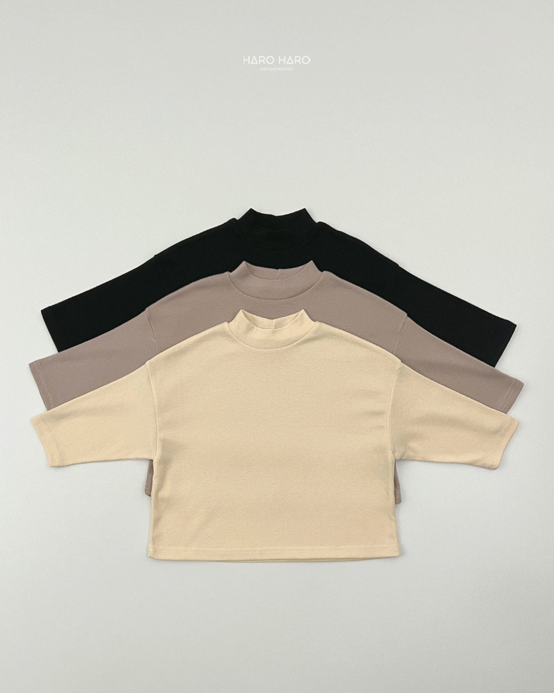 [PRE-ORDER] Simple Loose Fit Turtleneck T-Shirts