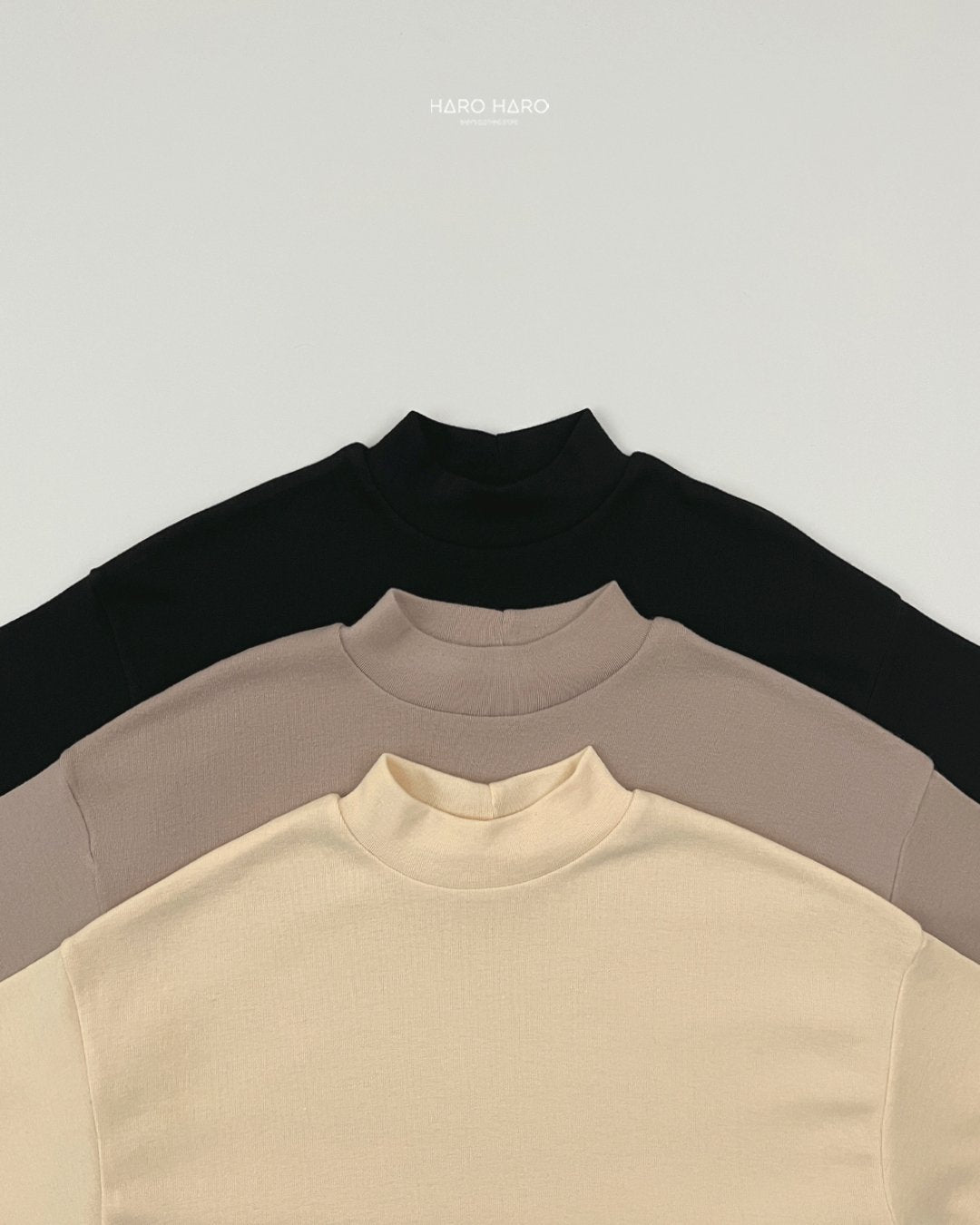 [PRE-ORDER] Simple Loose Fit Turtleneck T-Shirts