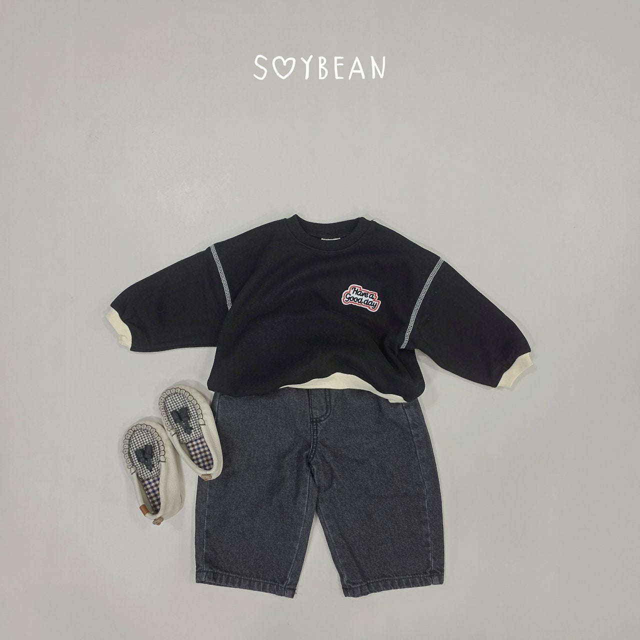 [PRE-ORDER] Good Day Stitch Sweatshirts