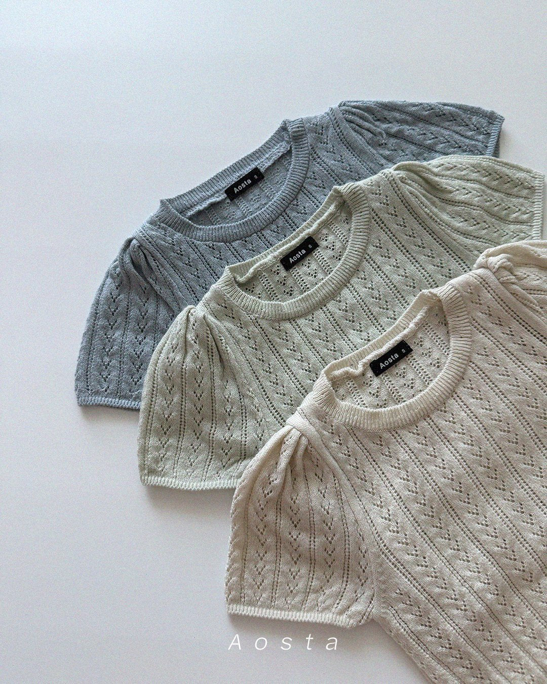 [PRE-ORDER] Knit Eyelet Top