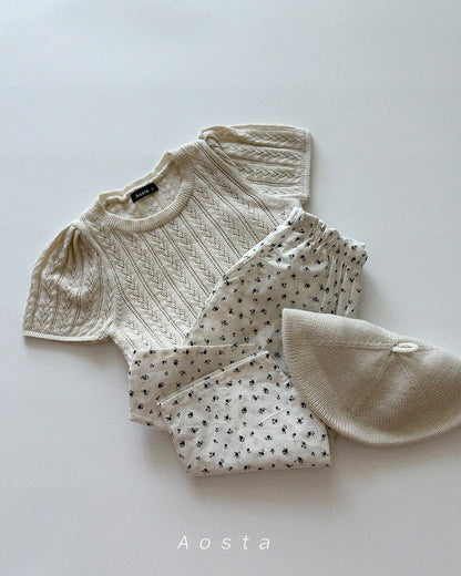 [PRE-ORDER] Knit Eyelet Top