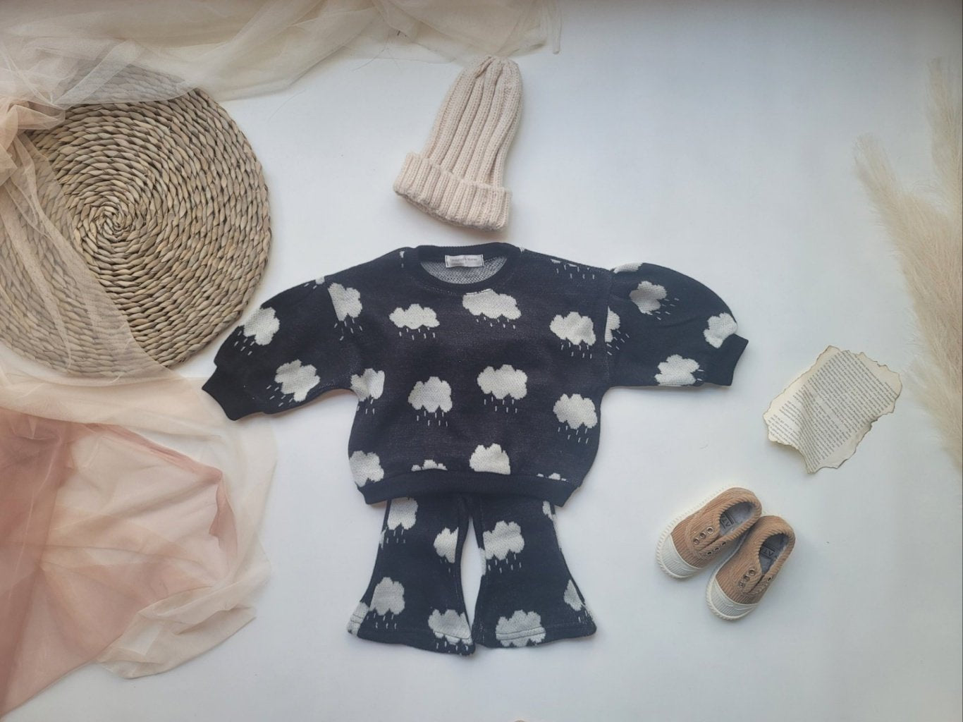 [PRE-ORDER] Knit Top Boot-Cut Pants Set