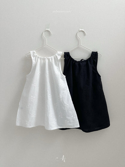 [PRE-ORDER] Nana Dress