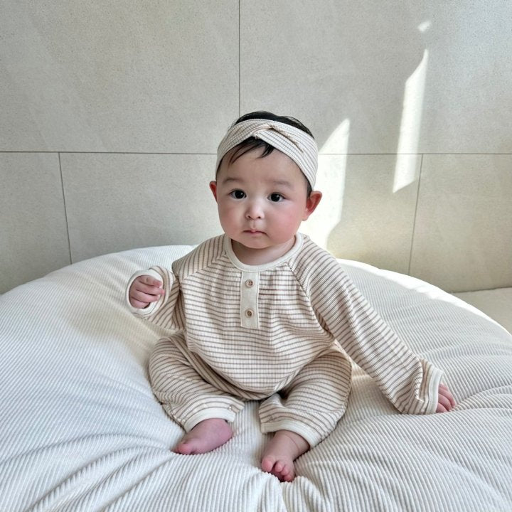 [PRE-ORDER] Button Body Suit + Hair Band Set