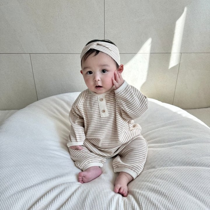 [PRE-ORDER] Button Body Suit + Hair Band Set