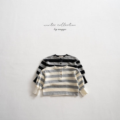 [PRE-ORDER] Pretzel Sweatshirts