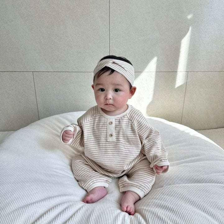 [PRE-ORDER] Button Body Suit + Hair Band Set