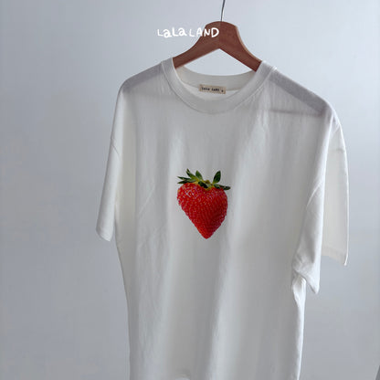 [PRE-ORDER] Berry Apple T-Shirts (Mom & Dad Couple)