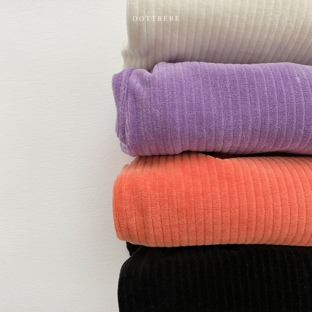 [PRE-ORDER] Velvet Sausage Pants