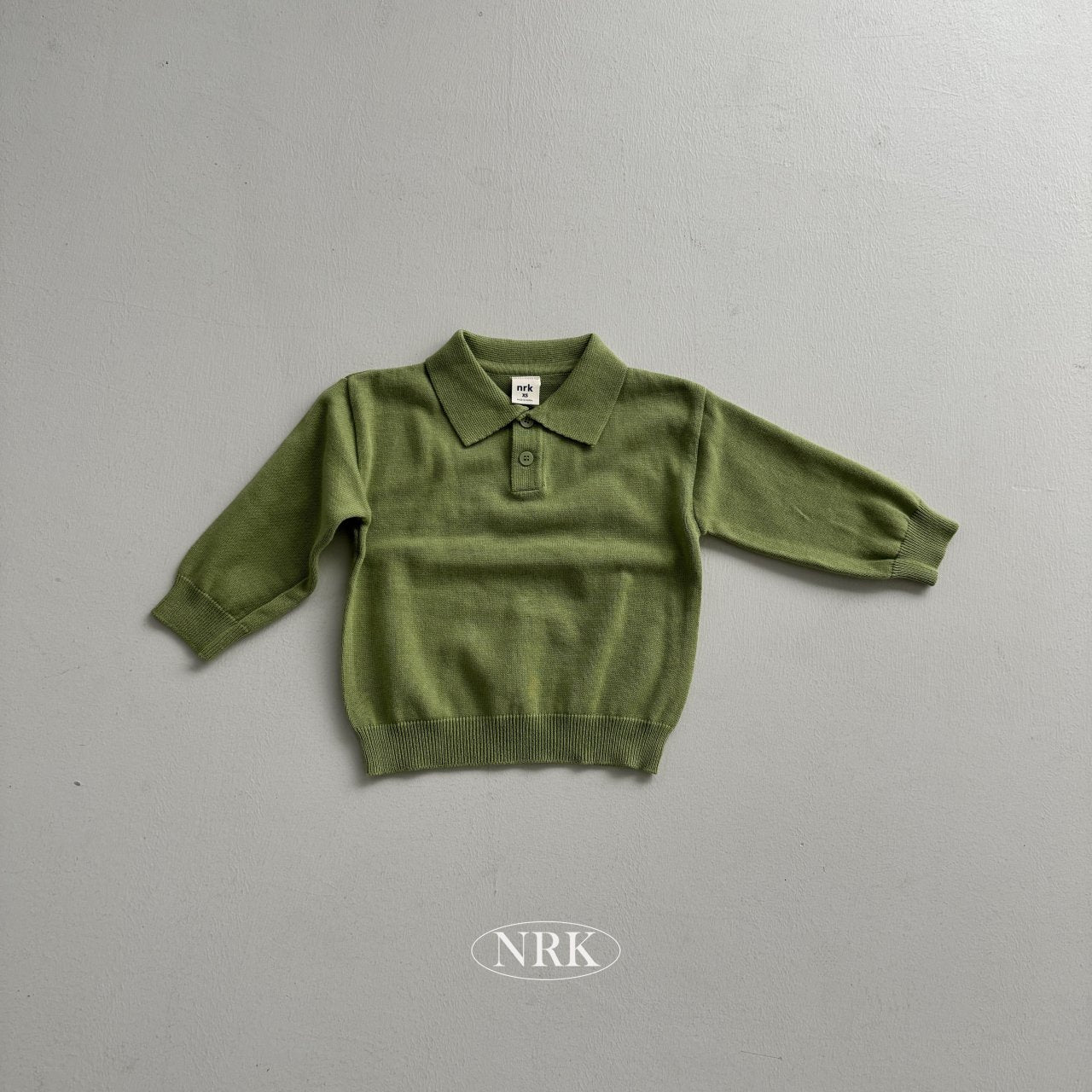 [PRE-ORDER] Cotton Collar Sweater Top