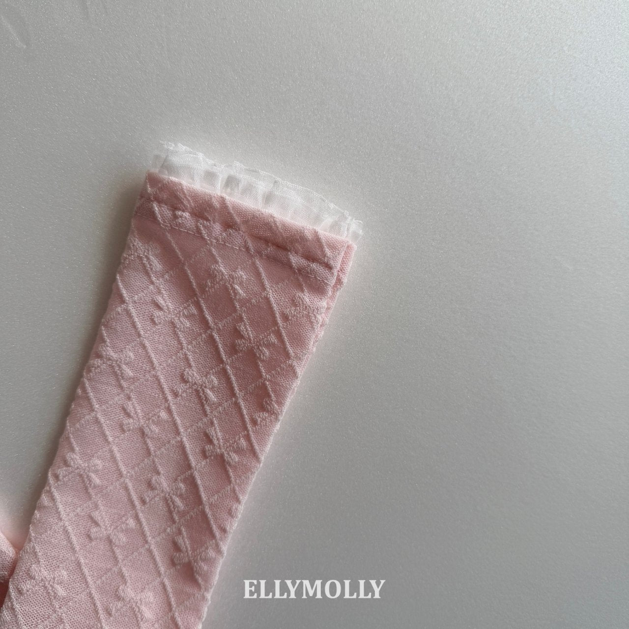 [PRE-ORDER] Ribbon Leg Socks