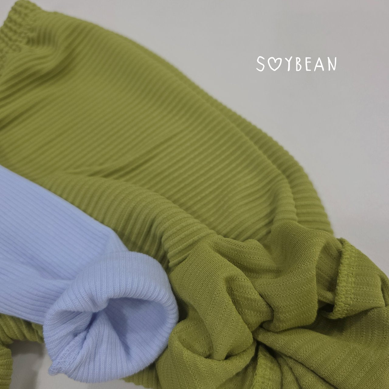 [PRE-ORDER] Little Color Top Bottom Set