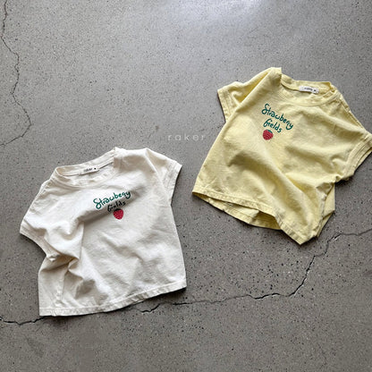 [PRE-ORDER] Strawberry T-Shirts