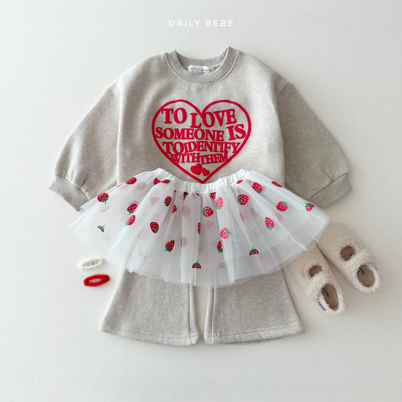 [PRE-ORDER] Heart Top Bottom Set