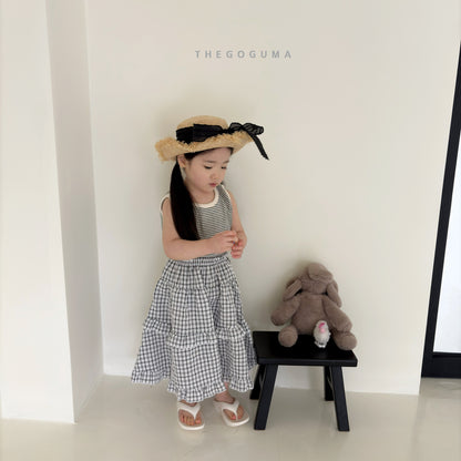 [PRE-ORDER] Petite Stripe Sleeveless T-Shirts
