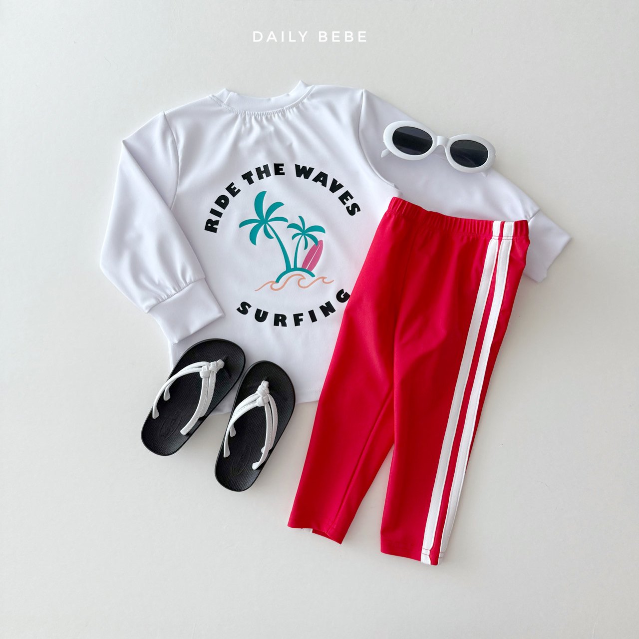 [PRE-ORDER] Loose-Fit Rash Guard Top