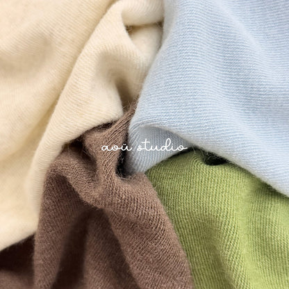 [PRE-ORDER] Who U Turtleneck T-Shirts