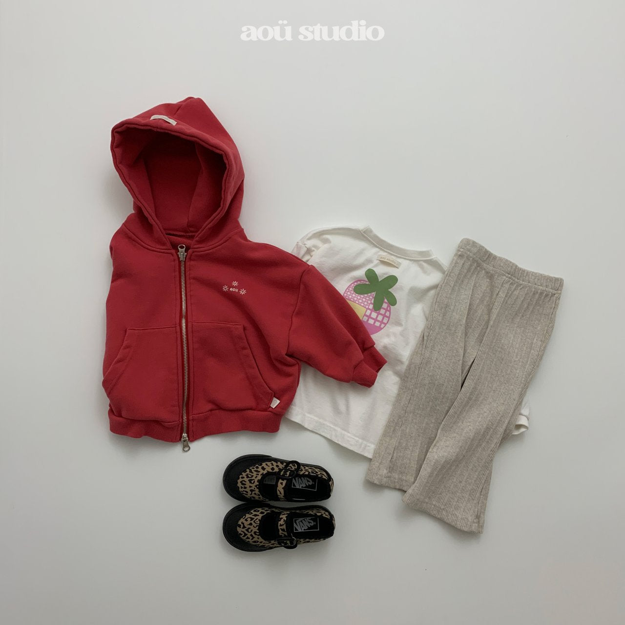 [PRE-ORDER] Aka Hoodie Jacket