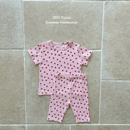 [PRE-ORDER] Ribbon Strawberry Home Wear Set