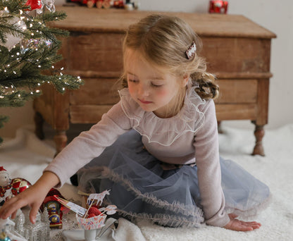 [PRE-ORDER] Evelyn T-Shirts