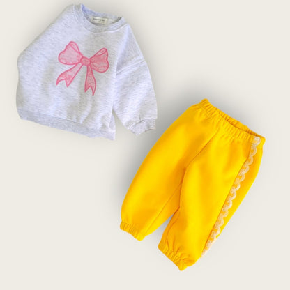 [PRE-ORDER] Ribbon Sweatshirts