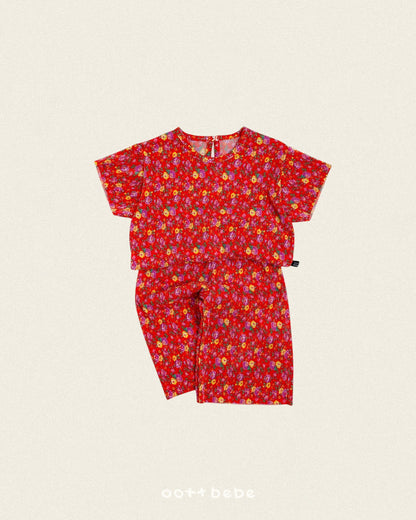 [PRE-ORDER] Flower Pleats Top Bottom Set
