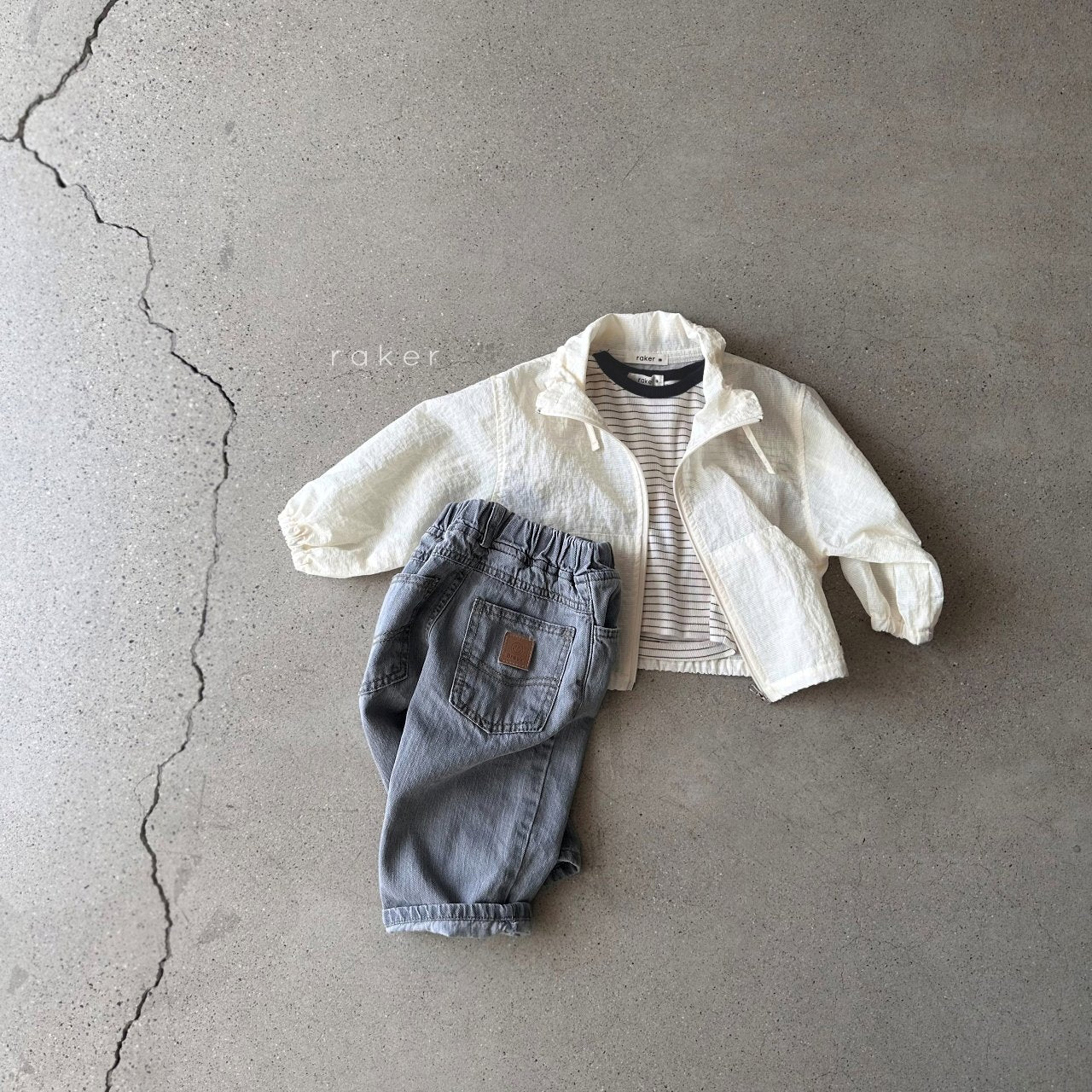 [PRE-ORDER] See Through Windbreaker