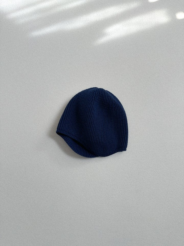 [PRE-ORDER] Flap Beanie