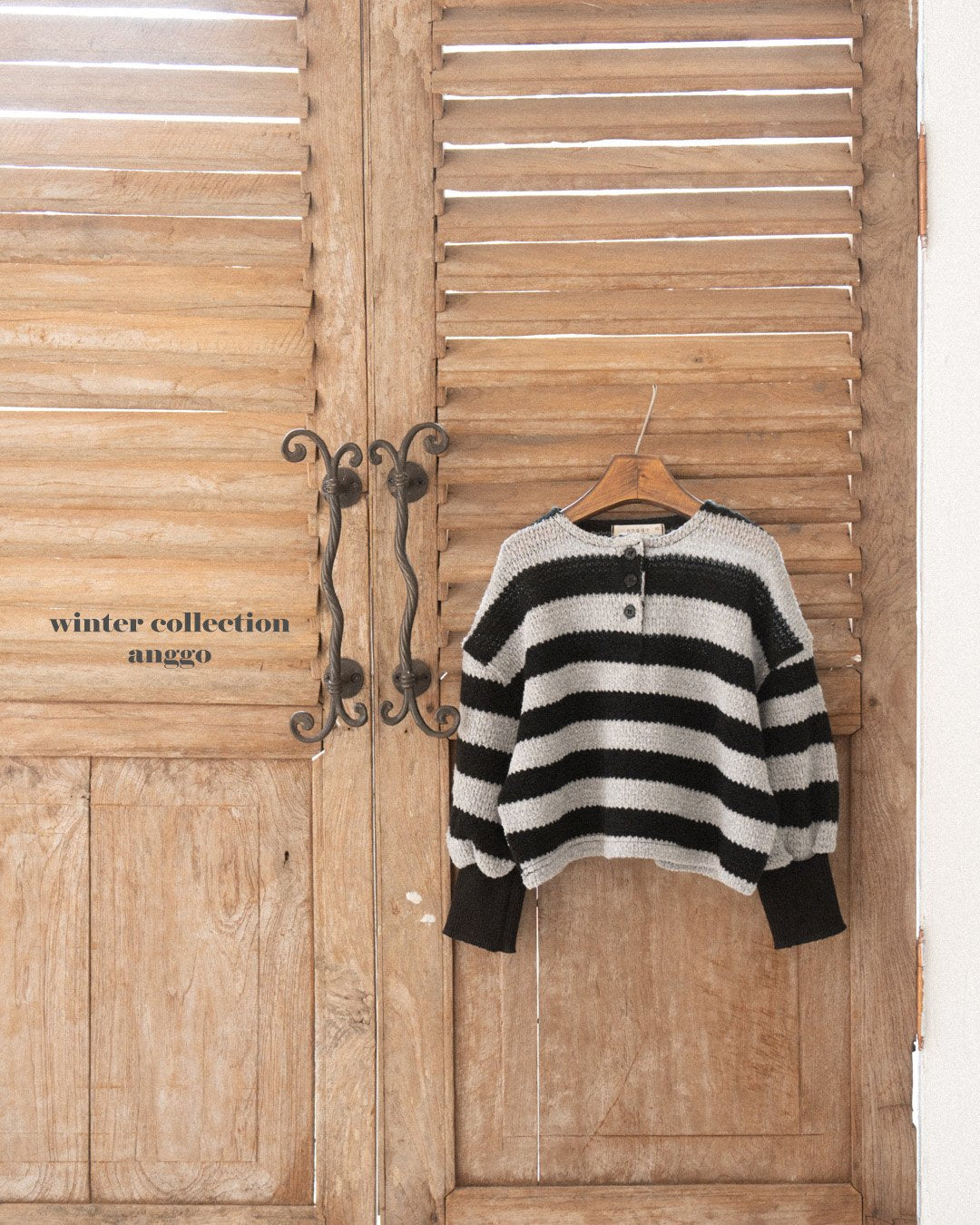 [PRE-ORDER] Pretzel Sweatshirts