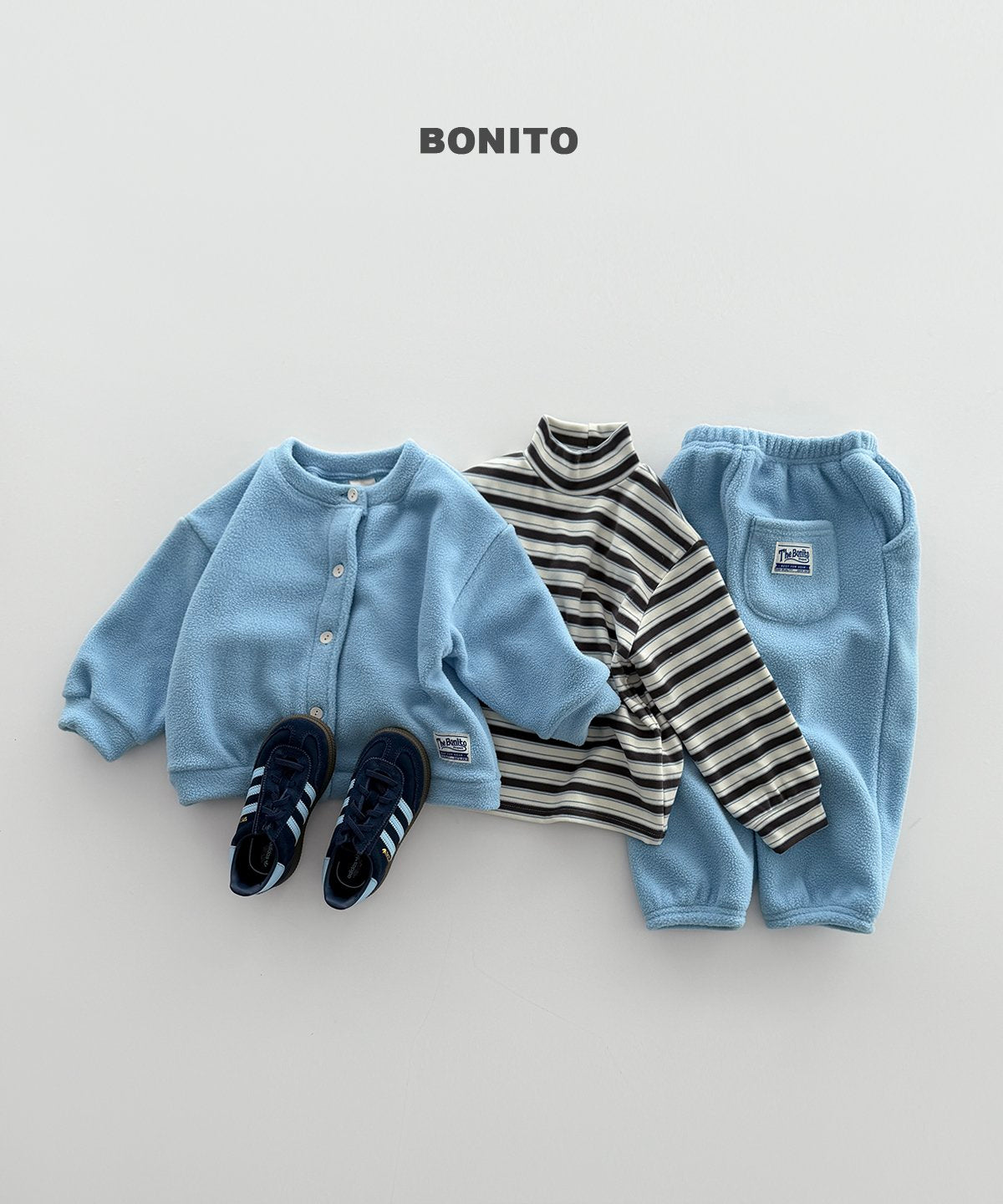 [PRE-ORDER] Retro Loose Stripe Turtleneck T-Shirts