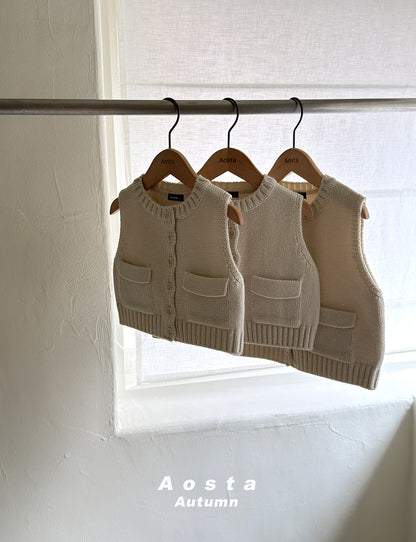 [PRE-ORDER] Cookie Sweater Vest