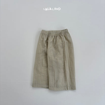[PRE-ORDER] Crop Light Pants