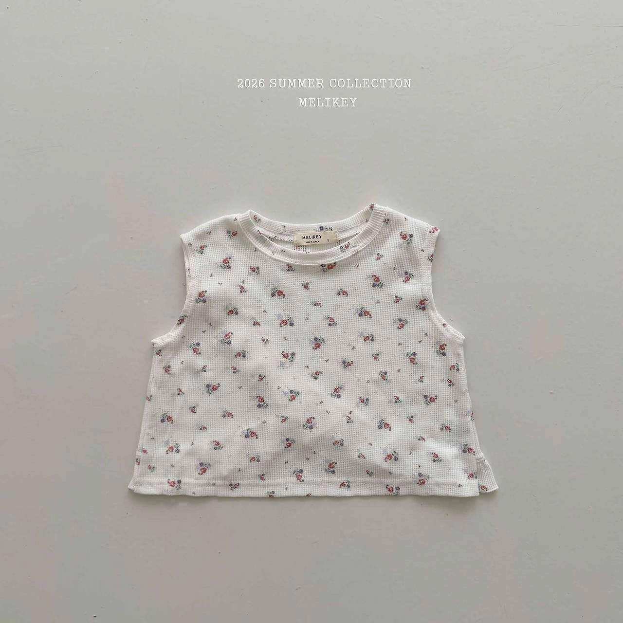 [PRE-ORDER] Din Din Frill T-Shirts