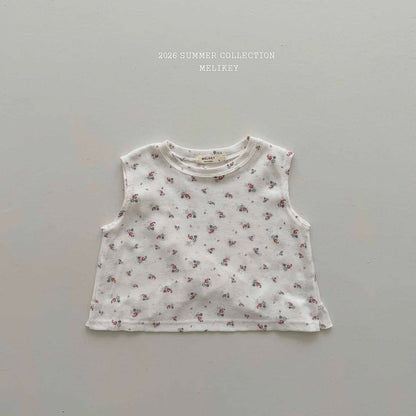 [PRE-ORDER] Din Din Frill T-Shirts