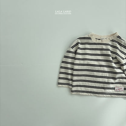 [PRE-ORDER] Saint T-Shirts (Mom Couple)