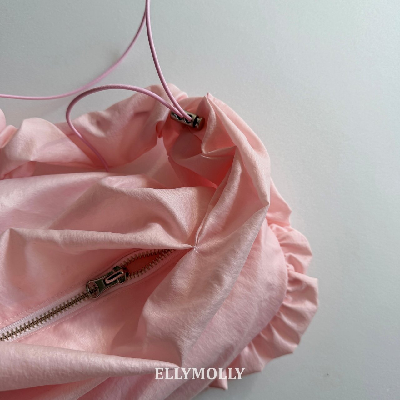 [PRE-ORDER] Memory Frame Bag