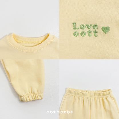 [PRE-ORDER] Love Oott Top Bottom Set