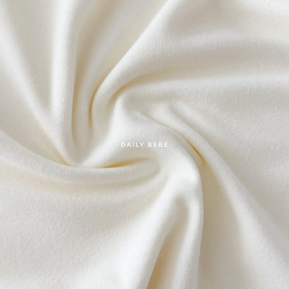 [PRE-ORDER] Basic Turtleneck T-Shirts